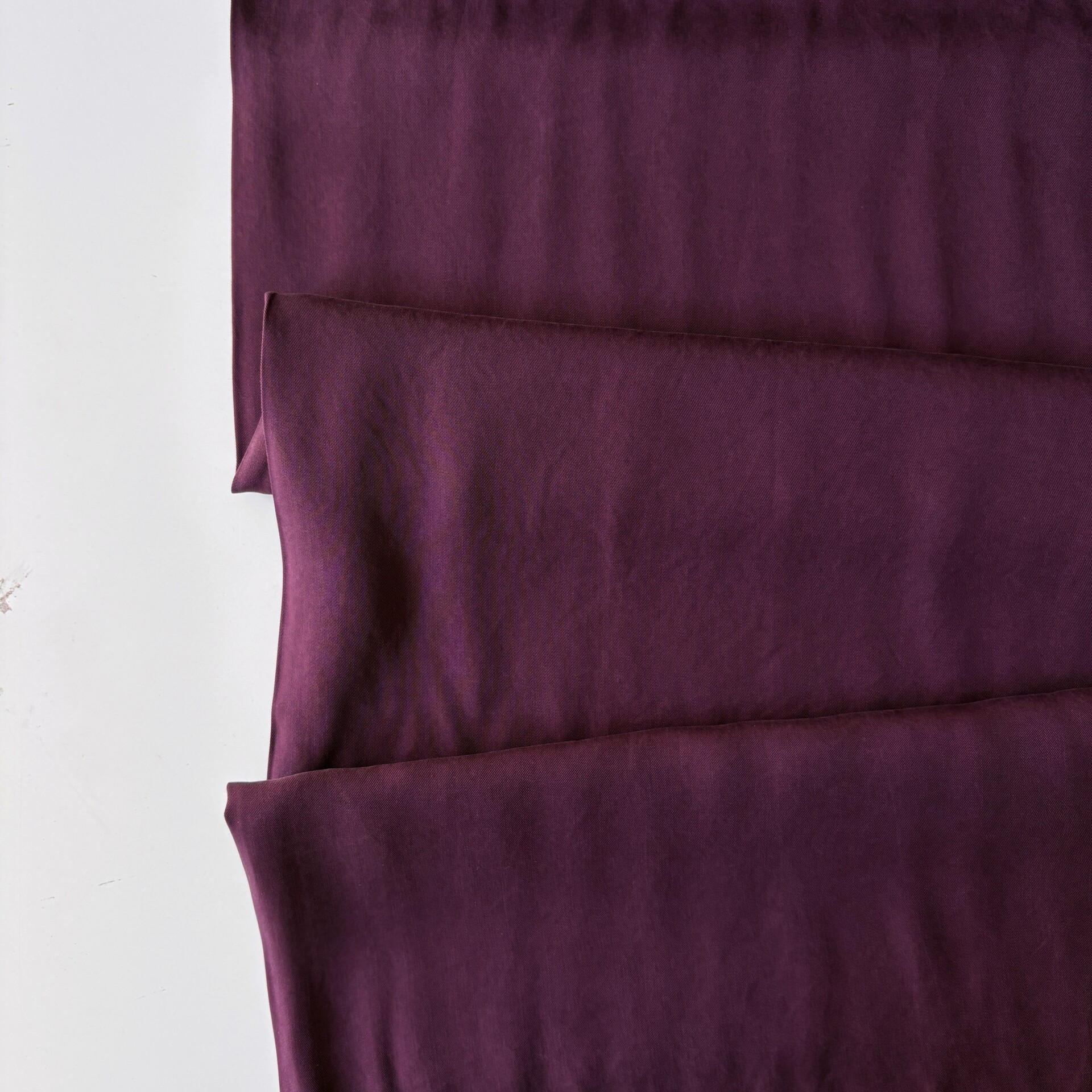 Tencel aubergine